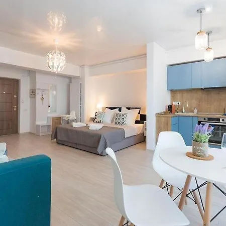 Apartment Take A Break By Sunny Lake Studio Mamaia